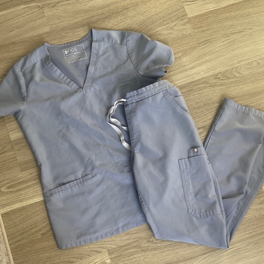 Figs Vapor Blue Scrub Set